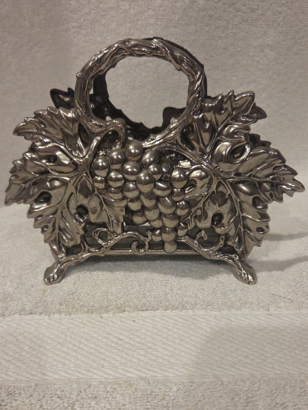 GODINGER SILVER PLATED NAPKIN HOLDER
